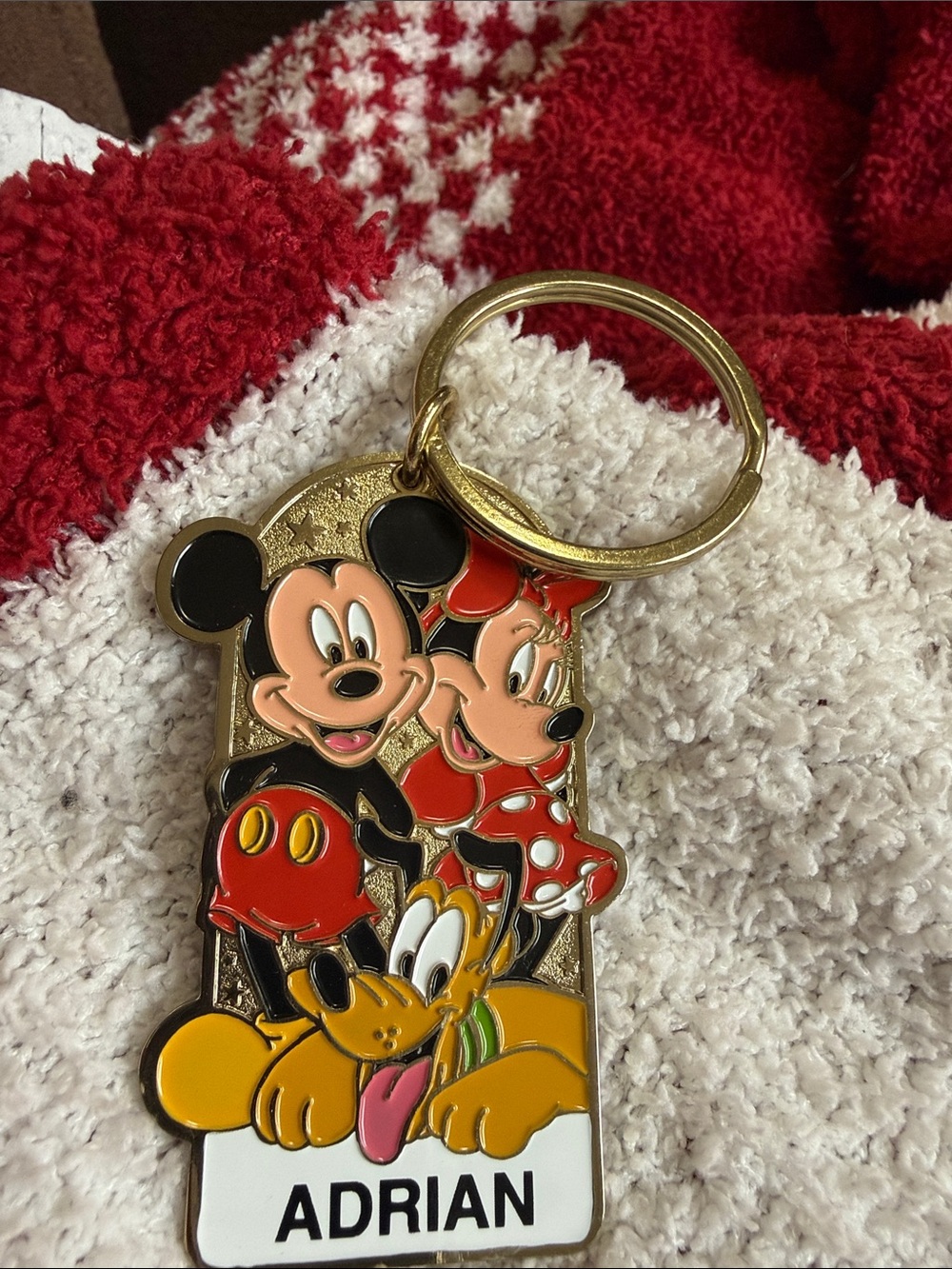 🧡15 items for $20🧡 Disney Gold Mickey & Minnie Adrian Keychain